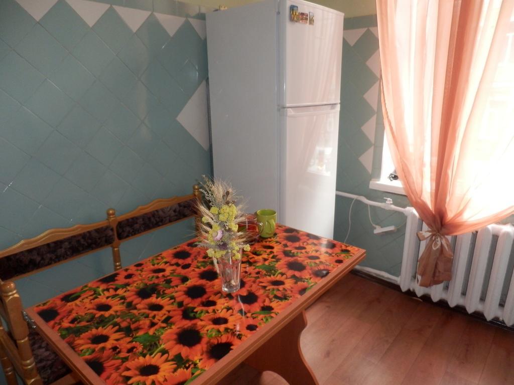 Yourhostel Kiev Ngoại thất bức ảnh